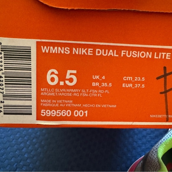 NWT Women NIKE DUAL FUSION LITE Size 6.5 - Picture 7 of 7